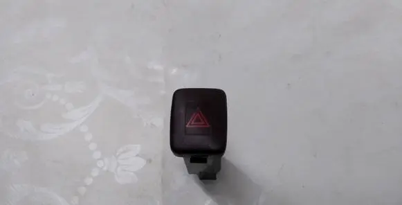 Volvo S80 Hazard light switch 30710106 06W125