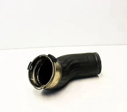 Volvo V40 Intercooler hose/pipe 31338545