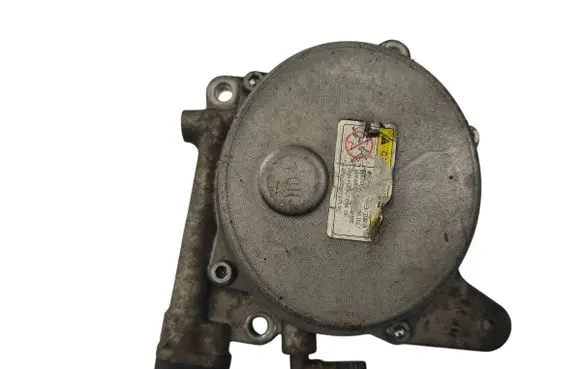 Hyundai Santa Fe Vacuum pump 288102F000