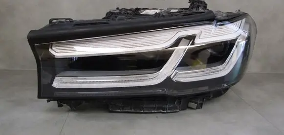 BMW 5 G30 G31 Headlight/headlamp 5A388C7-04