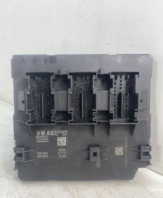 Volkswagen PASSAT B7 Comfort/convenience module 3AA937087N 5WK50513 BCMP047