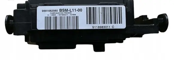 Peugeot 3008 I Fuse module 9661681980