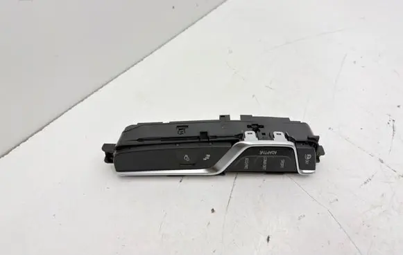 BMW 5 G30 G31 G38 Other switches/knobs/shifts 6843909 1014629601 S0137901R000BB