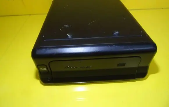 Renault Espace III CD/DVD changer 6025313990A