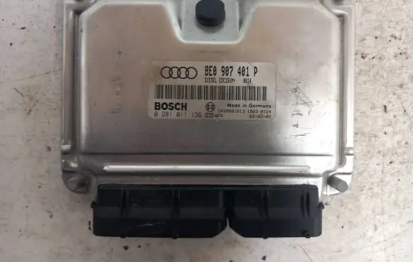 Audi A6 S6 C5 4B Engine control unit/module 8E0907401P 0281011136