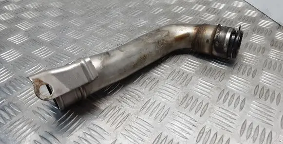 Intercooler hose/pipe