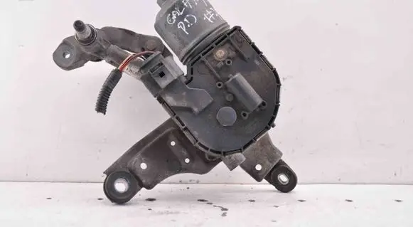 Front wiper linkage and motor