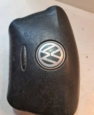 Volkswagen PASSAT B5 Steering wheel airbag FGBAMPT10457 M96T2040403818