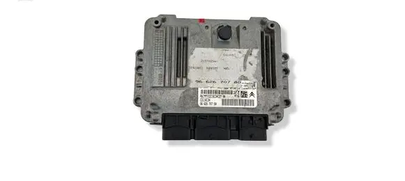 Citroen C4 I Engine control unit/module 9662670780 0281011966
