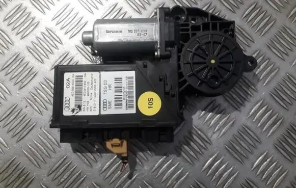 Audi A8 S8 D3 4E Rear door window regulator motor 0130821765 4e0959802a