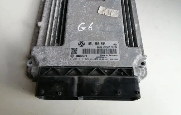 Volkswagen PASSAT B6 Engine control unit/module 03L907309 0281015029