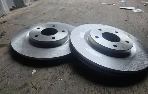 Nissan Qashqai Front brake disc 40206JD00A 40206-1KC1B 40206JY01A