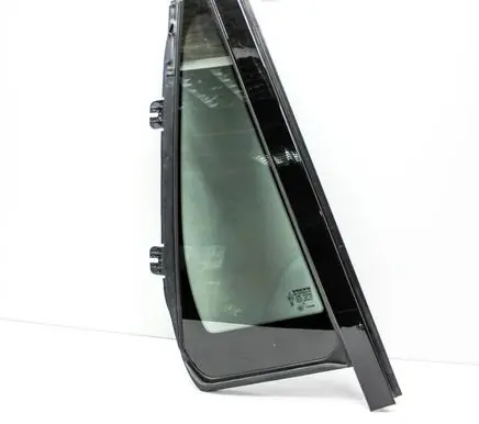 Volvo V60 Rear side window 32132026