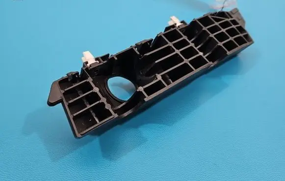 Hyundai i30 Front bumper mounting bracket 86515G4000 IMPRK1548830
