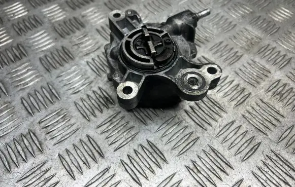 Vacuum pump