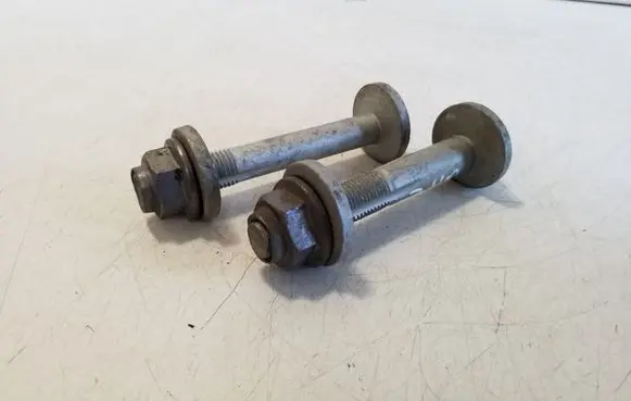 BMW i4 Rear suspension camber bolt 