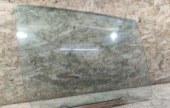 Jaguar XJS Front door window/glass (coupe) 