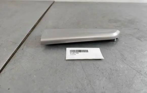Audi Q2 - Front door handle cover 81a867586