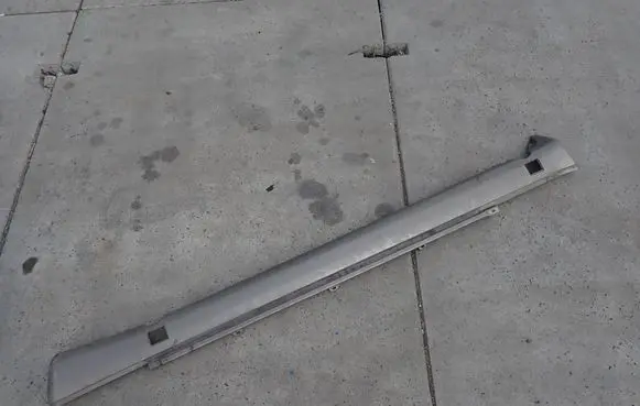 Mercedes-Benz E W124 Sill 1246901240