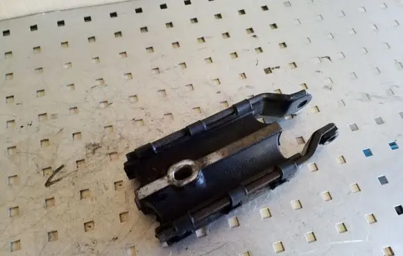 Volvo XC60 Gearbox mount 8G9N6P082BA
