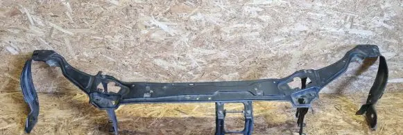 Mercedes-Benz C W203 Top upper radiator support slam panel