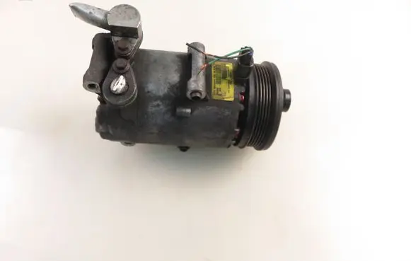 Ford Focus C-MAX Air conditioning (A/C) compressor (pump) 3M5M19D629RN