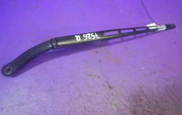 Citroen C5 Front wiper blade arm