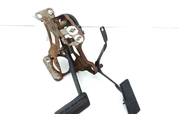 Cadillac STS Seville Pedal assembly 25654981 12450036 25669178