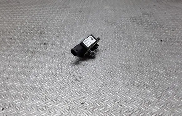 Mini Cooper Countryman F60 Airbag deployment crash/impact sensor 930525202 BMWUK8S 9305252