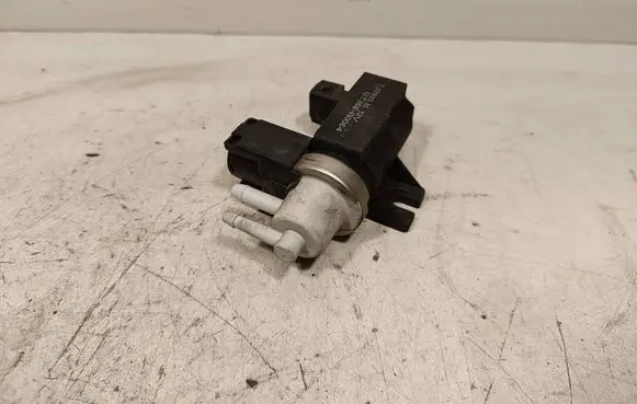 KIA Sorento Turbo solenoid valve 72190316