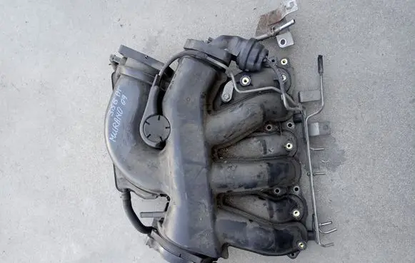 Nissan Murano Z51 Intake manifold