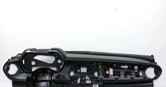 Chevrolet Camaro Dashboard 84225813 84081653