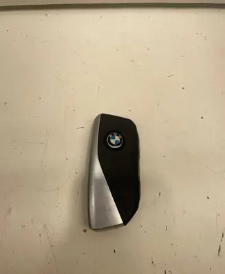 BMW iX1 Ignition key/card 