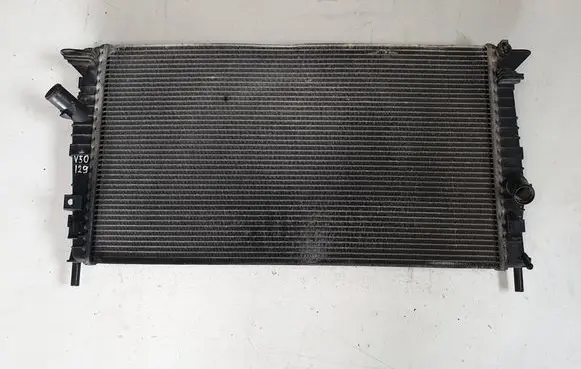 Volvo V50 Coolant radiator 3M5H8005TJ