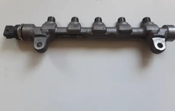 Hyundai i40 Fuel main line pipe 314002A420