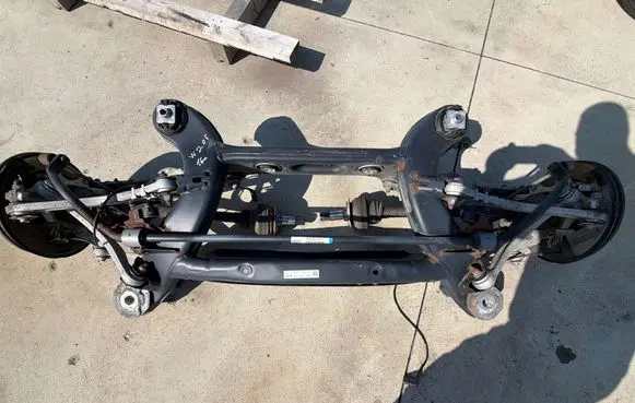 Mercedes-Benz C W205 Rear axle beam A2053505120 2285053