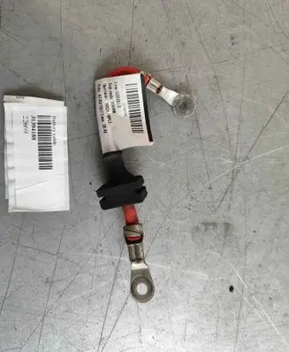 Positive cable (battery)