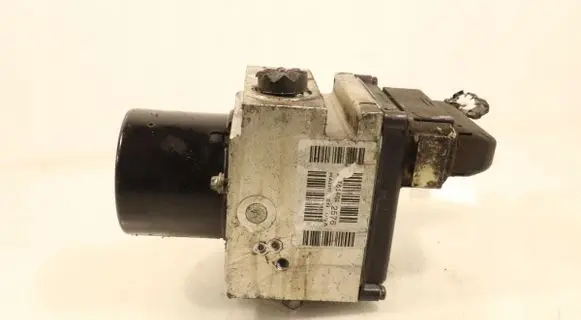 Peugeot 407 ABS Pump 15710605