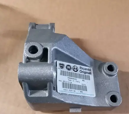 Fiat Ducato Engine mounting bracket 504090241 68133325AA