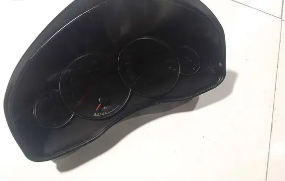 Speedometer (instrument cluster)