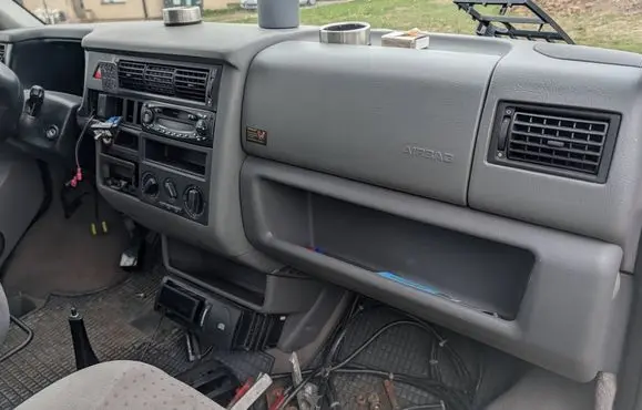 Volkswagen Transporter - Caravelle T4 Dashboard