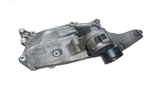 Ford Mondeo MK V Generator/alternator bracket DS7Q8D611AH