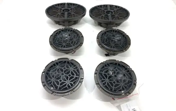 Peugeot 607 Audio system kit 9633513880