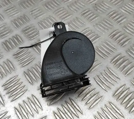 Lexus RX 450H Horn signal 8651048190