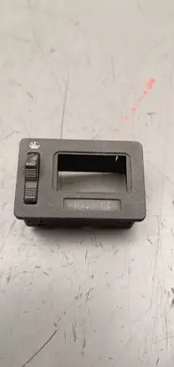 BMW 5 E28 Fog light switch 1375984