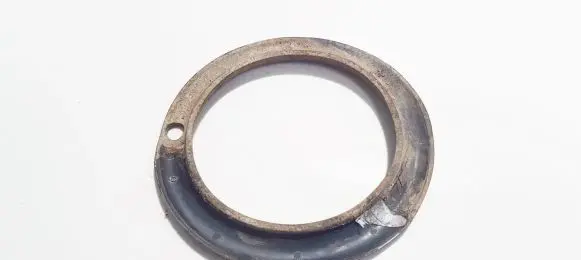 Ford Fiesta Front coil spring rubber mount 