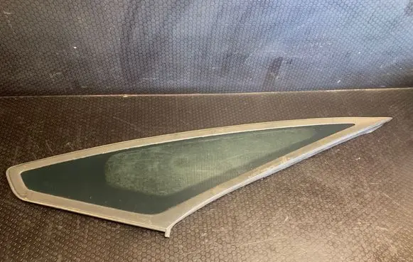 Ford S-MAX Front door vent window glass four-door 43R001605 AS2M3250DOT682
