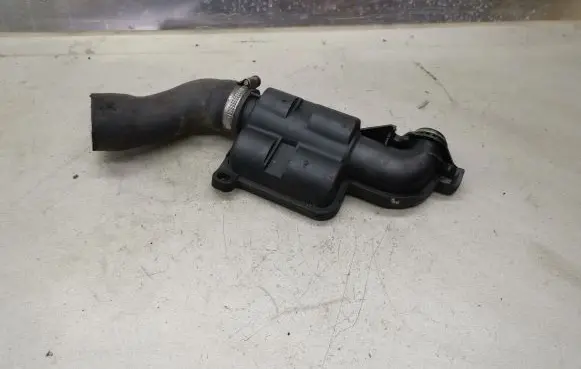 Peugeot 206 Breather/breather pipe/hose 9647507680