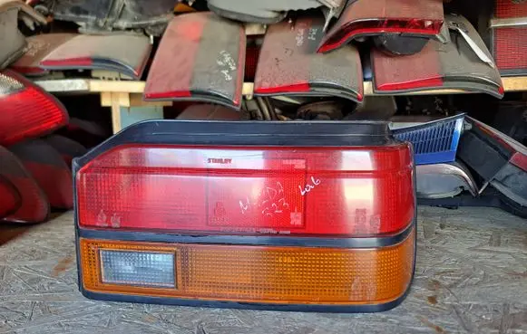 Mazda 323 Rear/tail lights 0436870R 0436870