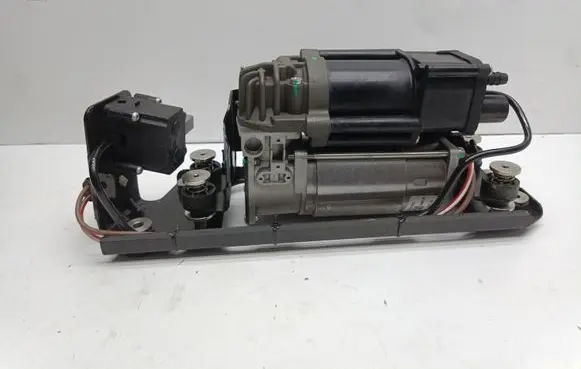 BMW 7 F01 F02 F03 F04 Air suspension compressor/pump SCM80